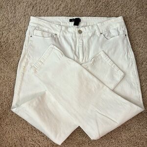 NWOT White House Black Market white jeans